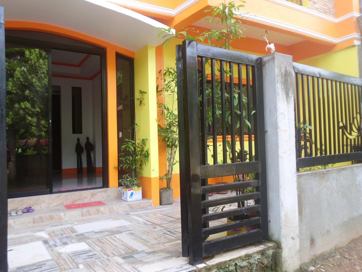 Lan Bless Pension House Coron Exterior photo